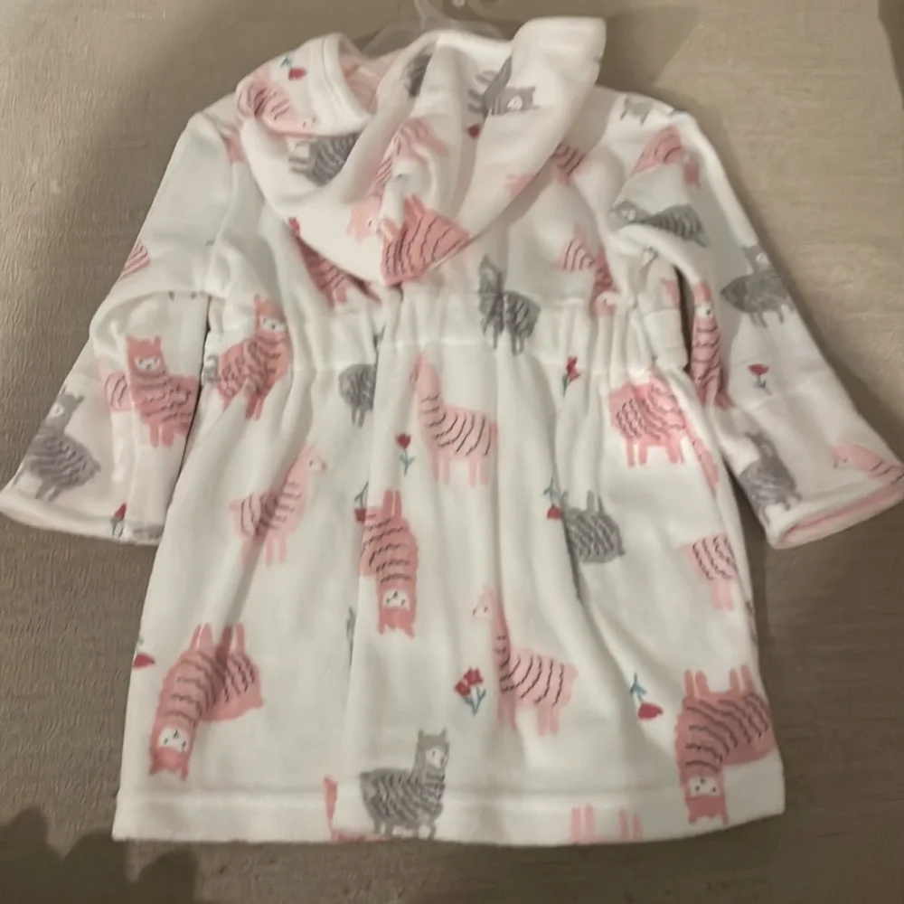 Carters girl light pink bathrobe - Picture 2 of 3